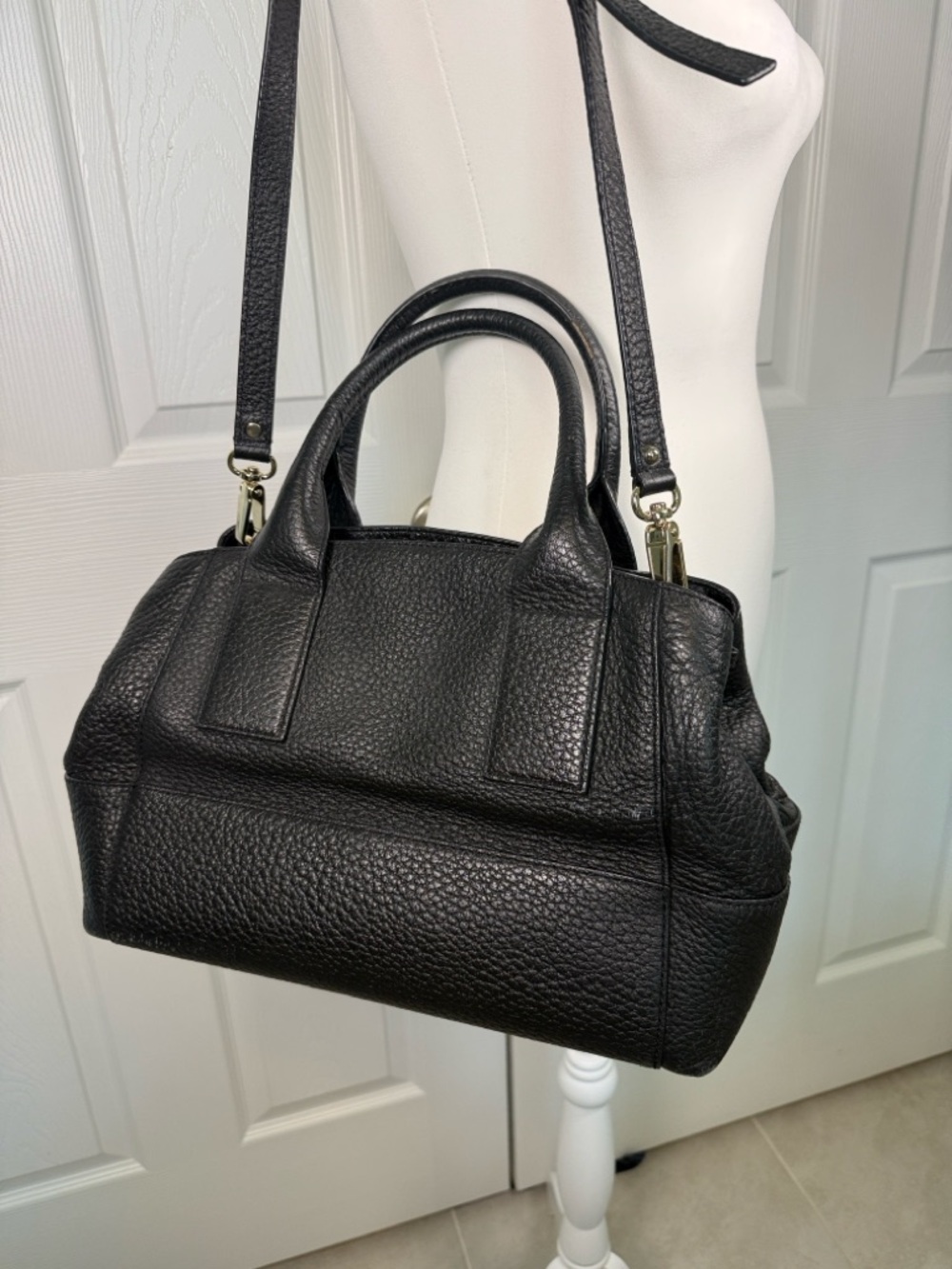 kate spade Southport Sloan Black Pebbled Leather Satchel - Picture 4 of 14